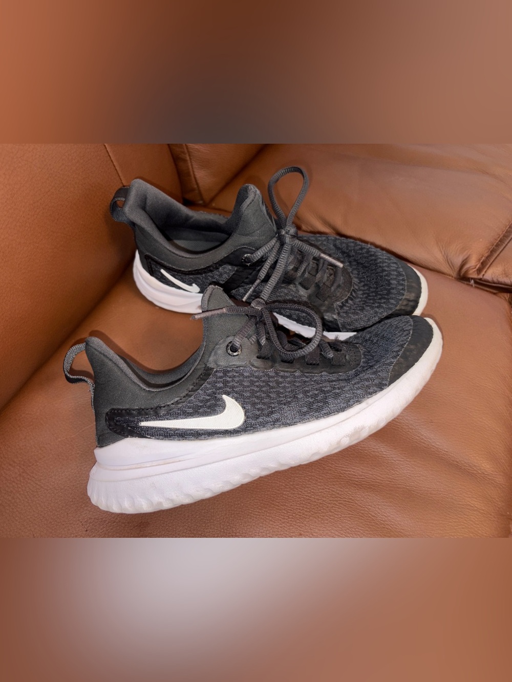 Nike Men’s Black and White Athletic Sneakers
